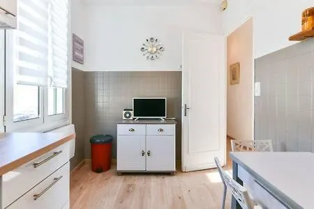 Beau 3 Pieces Dans Le Quartier Du Suquet 아파트